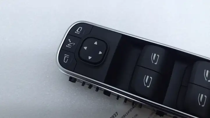 Mercedes-Benz B-class W247 (2018 - ) A1679059803 Блок кнопок стеклоподъемников — фото 3