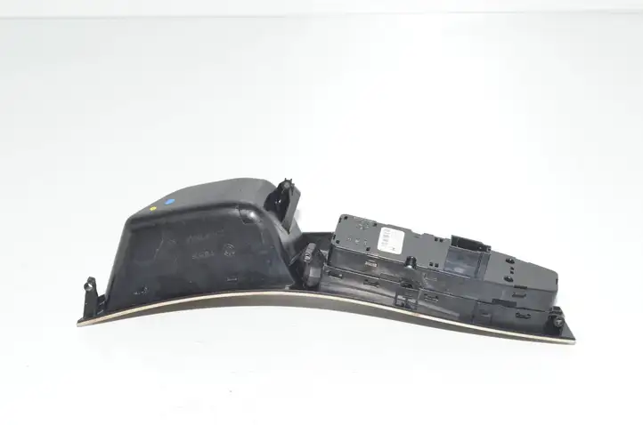 BMW 5 F10 F11 (2009 - 2016) Блок кнопок стеклоподъемников — фото 5
