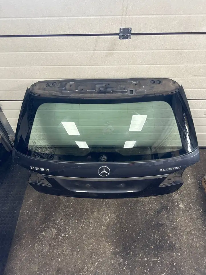 Mercedes-Benz E W212 (2009 - 2016) A2127400010 Крышка багажника — фото 3