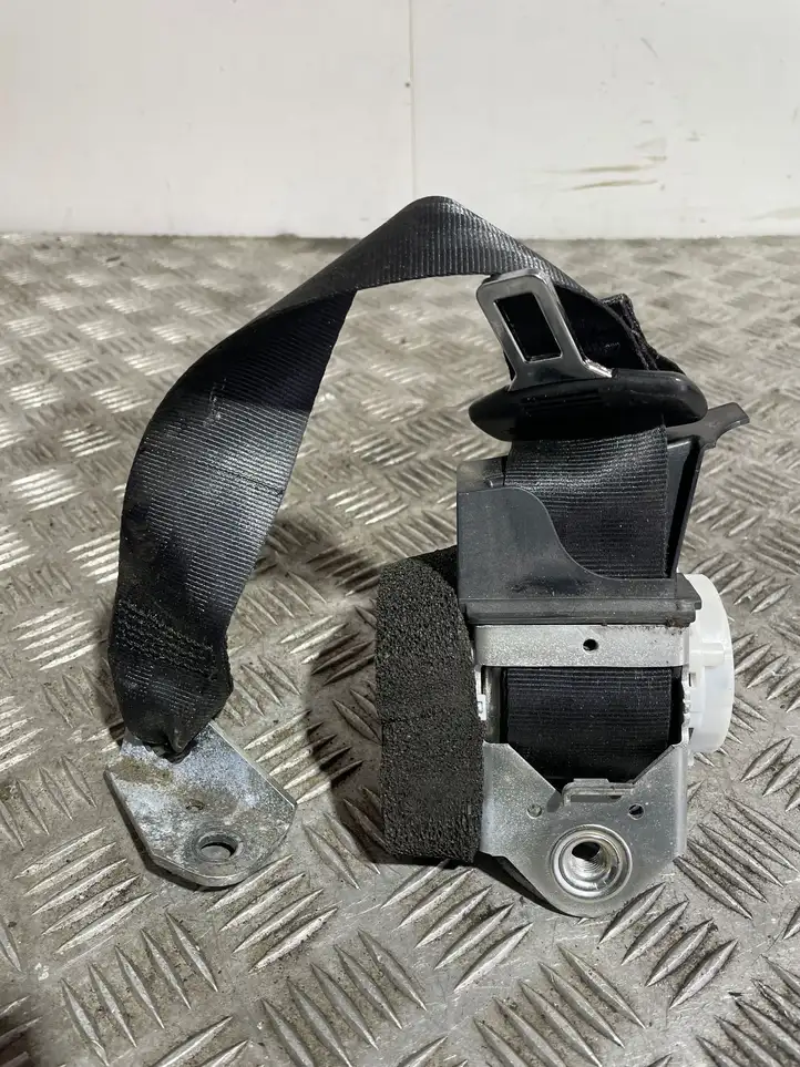 Volkswagen Tiguan (2011 - 2016) 5N0857806 Задний ремень безопасности — фото 2