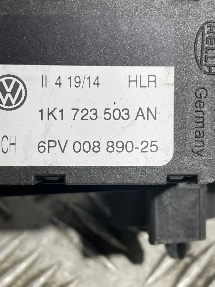 Volkswagen Tiguan (2011 - 2016) 1K1723503AN Педаль акселератора — фото 9