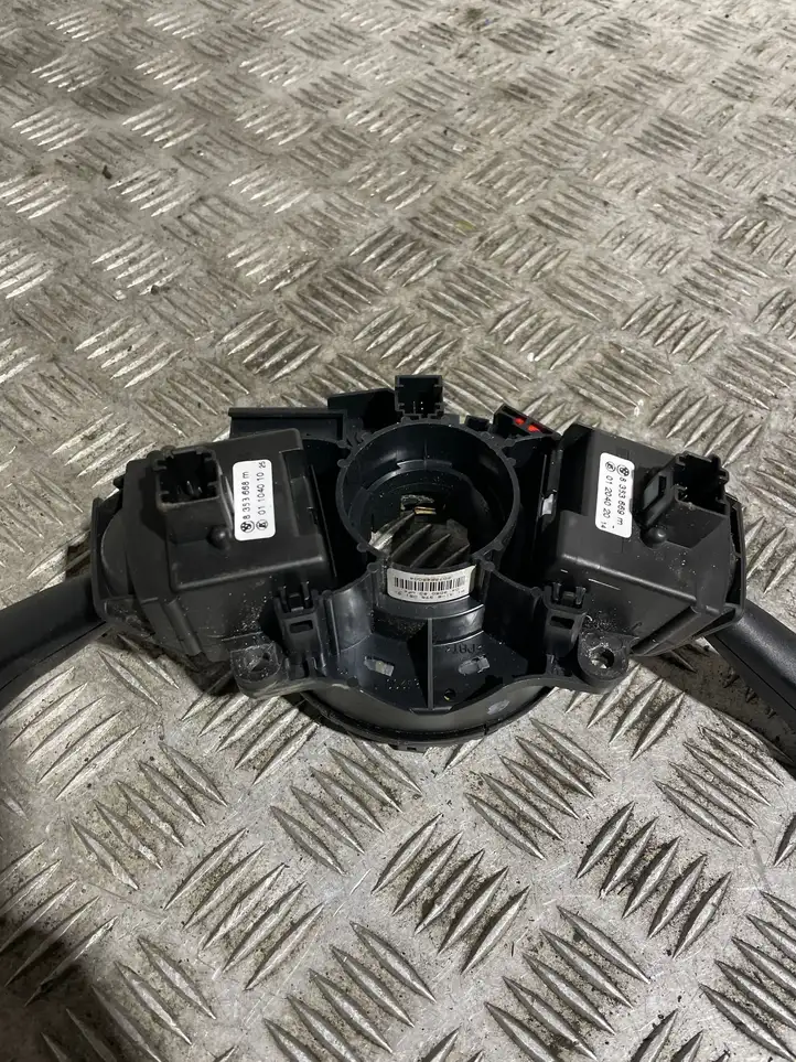 BMW X3 E83 (2003 - 2010) 2072648004 Кнопки на рулевом колесе — фото 3