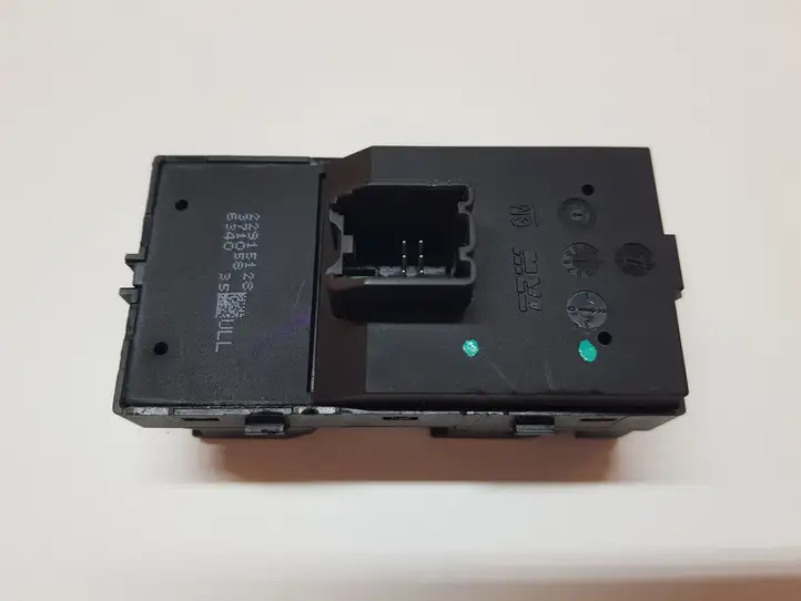 Buick Encore I (2012 - 2019) 22915128 Кнопка стеклоподъемников — фото 4