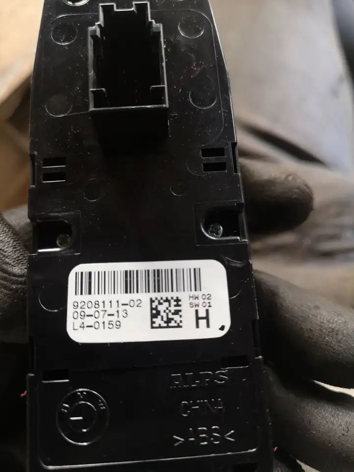 BMW 3 F30 F35 F31 (2012 - 2018) 9208111 Блок кнопок стеклоподъемников — фото 5