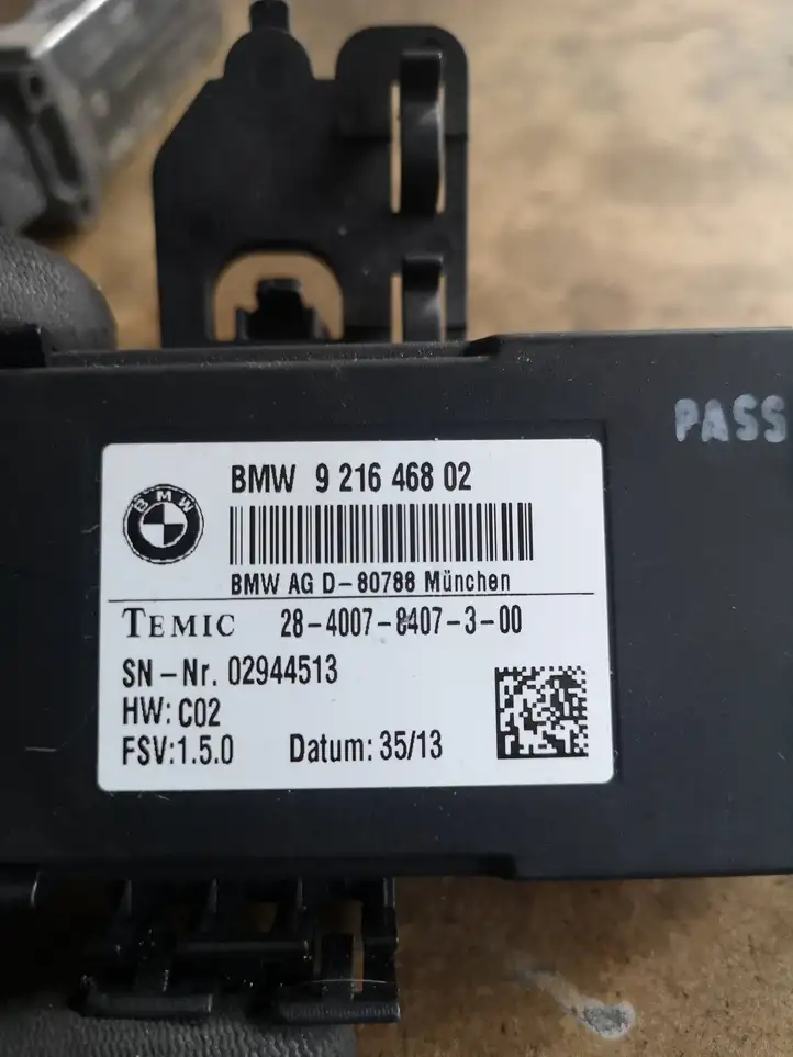 BMW 3 F30 F35 F31 (2012 - 2018) 9216468 Реле обогрева — фото 5