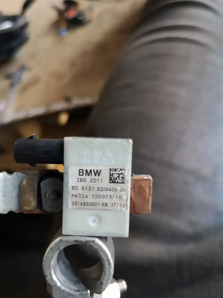 BMW 3 F30 F35 F31 (2012 - 2018) 9306405 Минусовой провод аккумулятора — фото 6