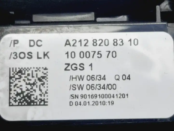 Mercedes-Benz C W204 (2007 - 2014) A2128208310 Блок кнопок стеклоподъемников — фото 2