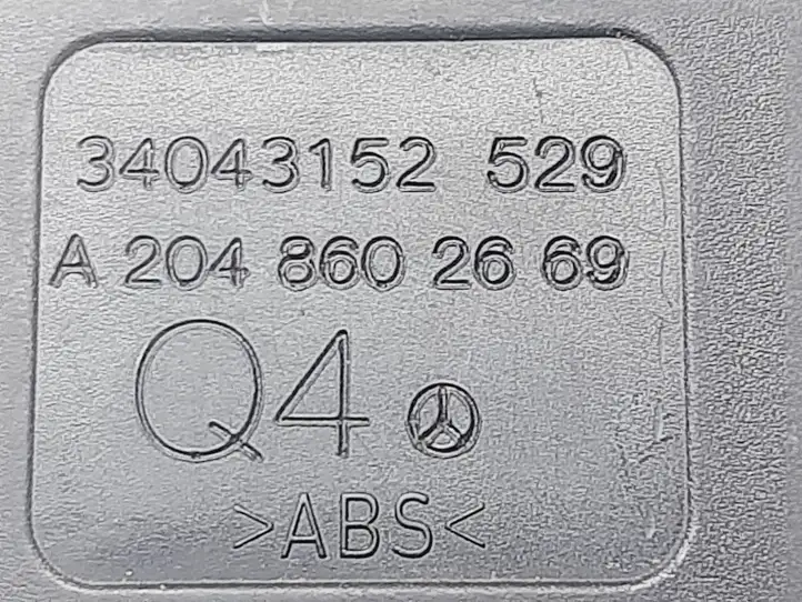 Mercedes-Benz C W204 (2007 - 2014) A2048602669 Задний средний замок ремня — фото 2