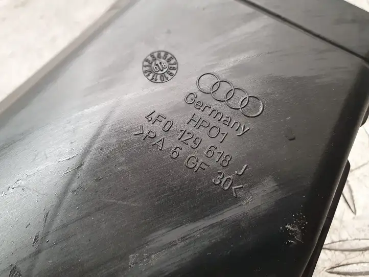 Audi A6 S6 C6 4F (2008 - 2011) 4F0129618J Детали воздухозаборника — фото 2