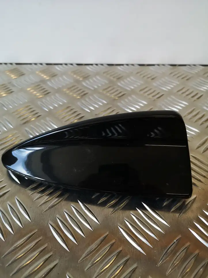 BMW X5 E70 (2006 - 2013) 018639 Крышка GPS-антенны — фото 3