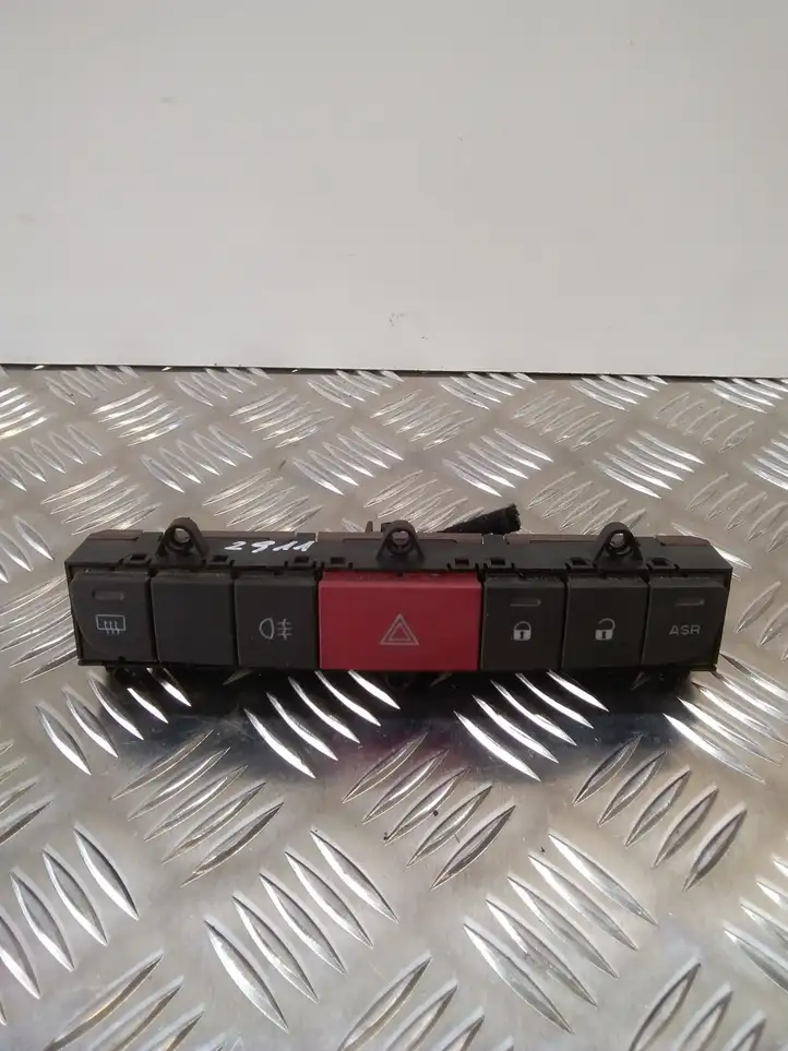 Peugeot Boxer (2007 - 2014) 7354213630 Выключатель ASR — фото 1