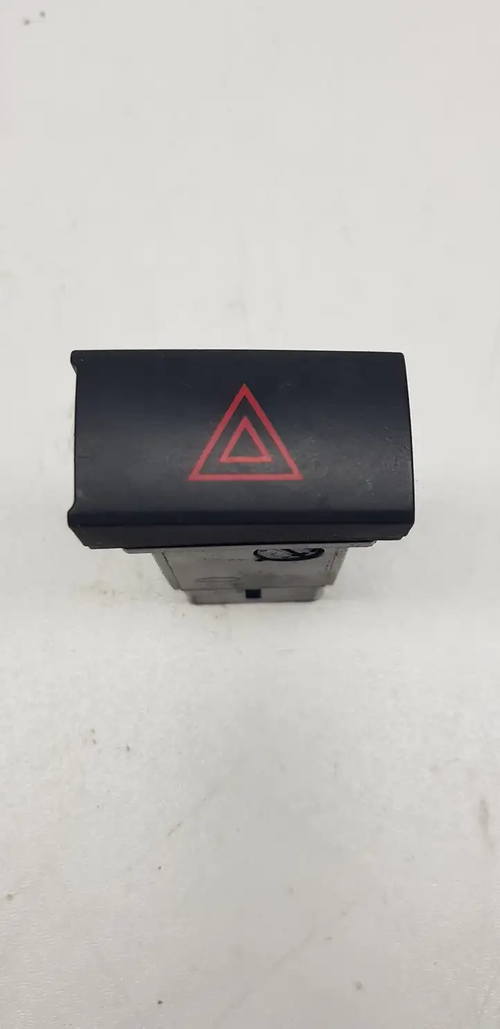 Hyundai Santa Fe (2005 - 2009) 864W0140 Включатель аварийных фонарей — фото 1