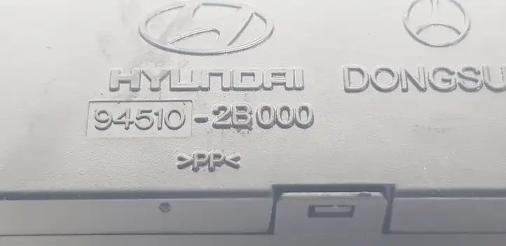 Hyundai Santa Fe (2005 - 2009) 945102B000 Часы — фото 2
