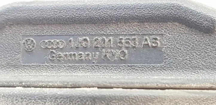 Volkswagen Caddy (2004 - 2010) 1J0201553AB Крышка топливного бака — фото 3