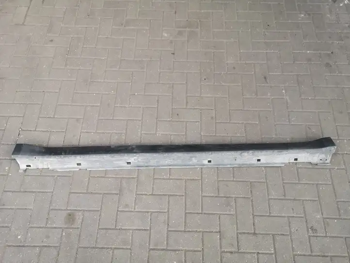 Subaru Outback (2009 - 2014) Порог кузова — фото 1