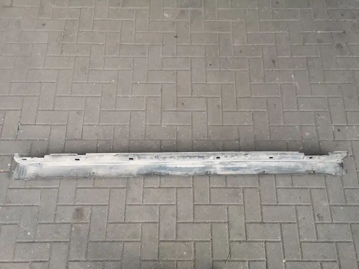 Subaru Outback (2009 - 2014) Порог кузова — фото 4