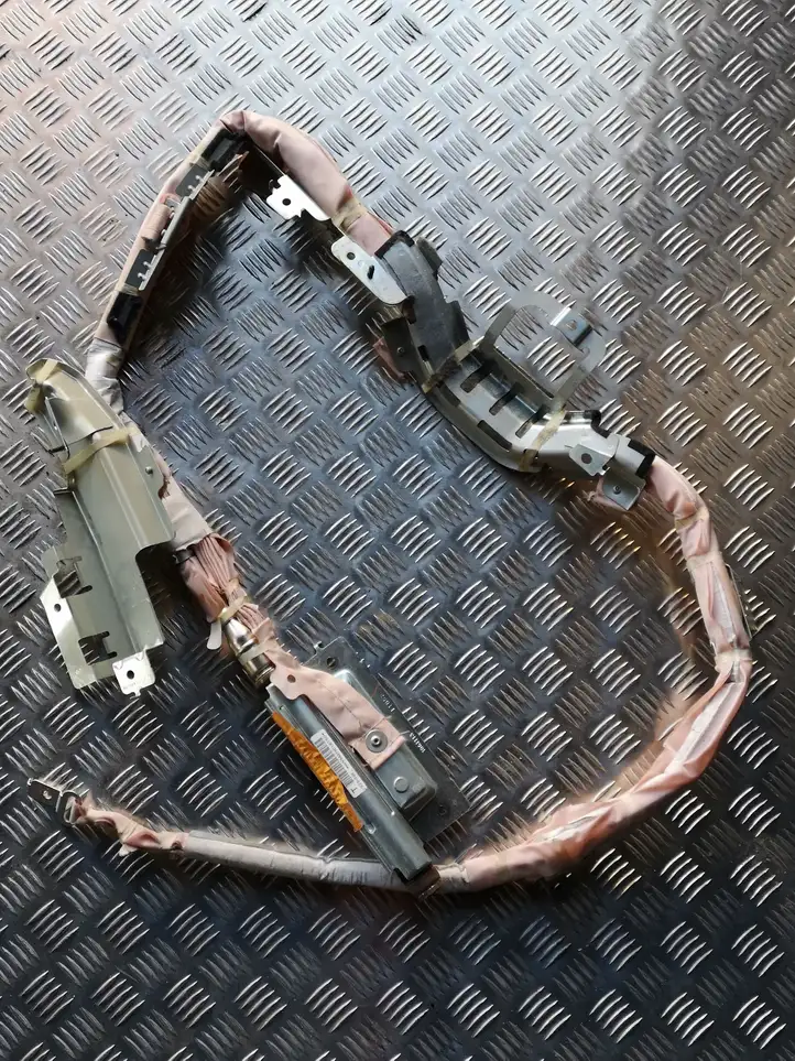Subaru Outback (2009 - 2014) BAMPT11724 Боковая подушка безопасности шторка — фото 1