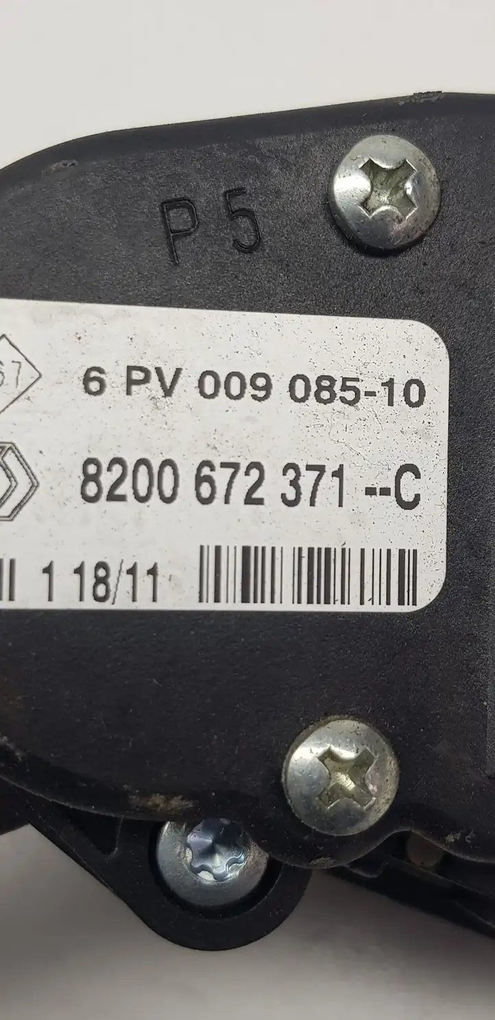 Renault Master III (2010 - ) 8200672371 Педаль акселератора — фото 2