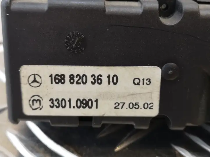 Mercedes-Benz Vaneo W414 (2001 - 2005) 1688203610 Включатель зеркал — фото 2