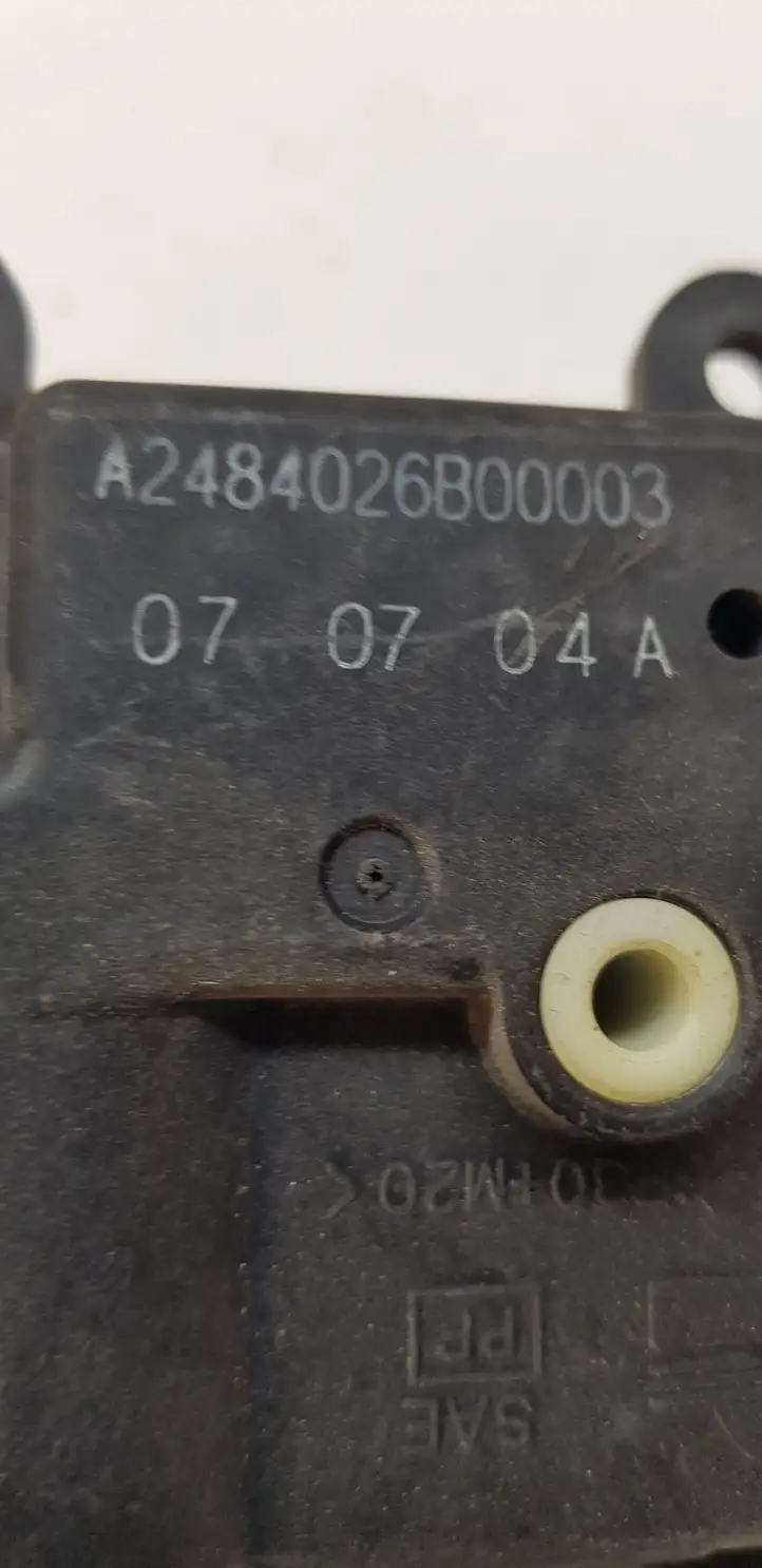 Chevrolet Aveo (2003 - 2008) A2484026B00003 Двигатель задвижки потока воздуха — фото 3