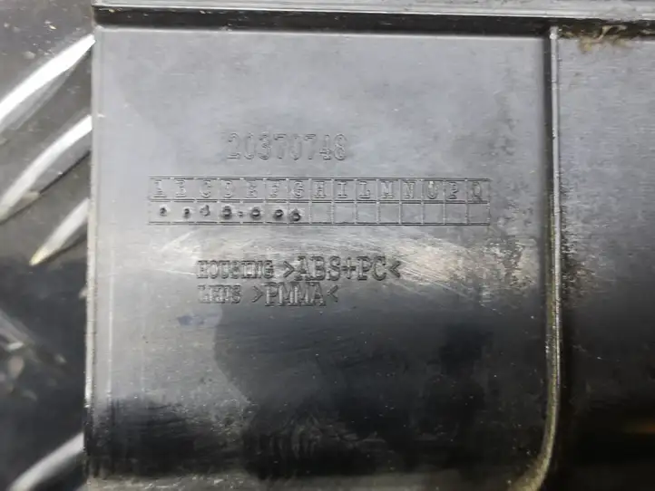 Fiat Doblo (2009 - 2015) 00518106730 Задний фонарь в кузове — фото 3