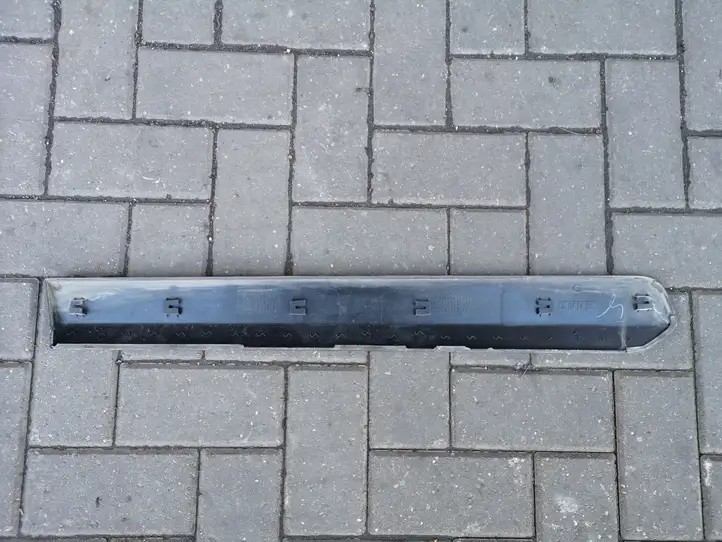Fiat Doblo (2009 - 2015) 735461484 Молдинг заднего крыла — фото 4