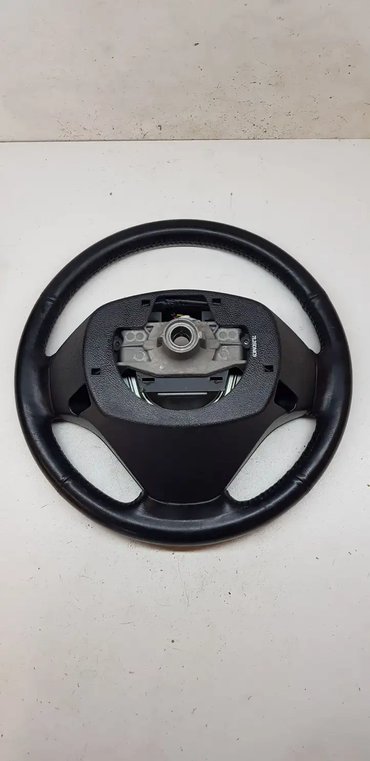 Kia Ceed (2006 - 2010) 7L28DMC9 Руль — фото 3