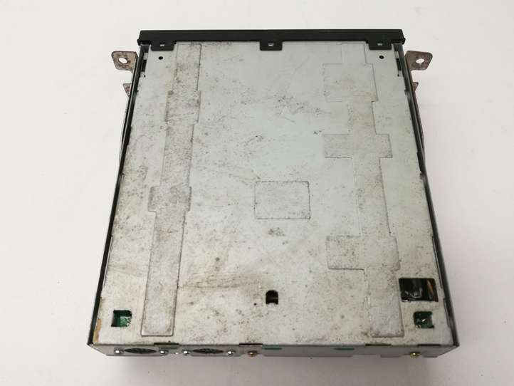 Mitsubishi Pajero (1999 - 2003)  8684170V180 CD/DVD чейнджер