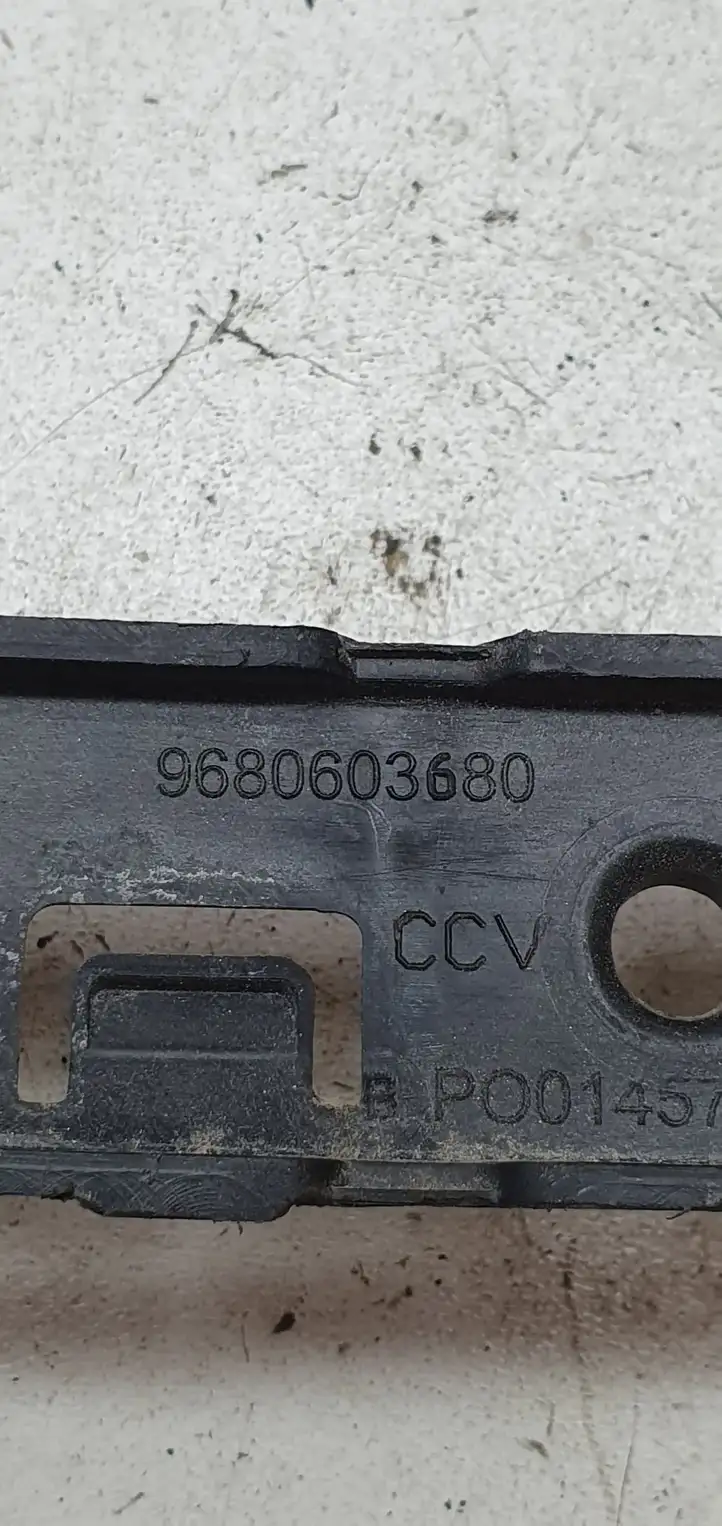 Peugeot Partner (2008 - 2012) 9680603680 Кронштейн заднего бампера — фото 2