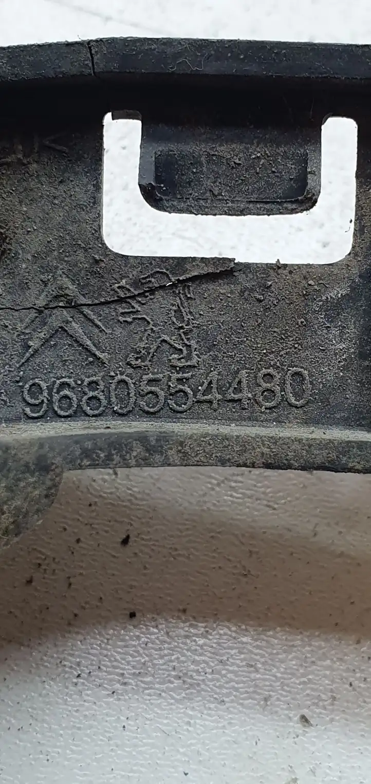 Peugeot Partner (2008 - 2012) 9680554480 Кронштейн заднего бампера — фото 2