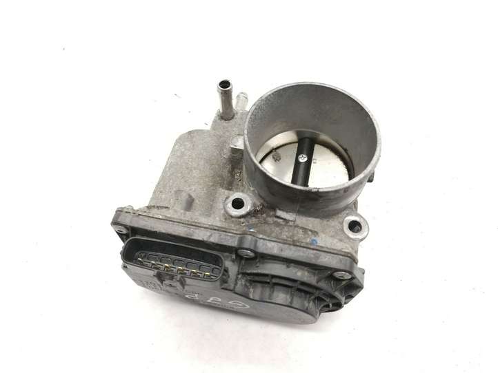 Toyota Auris 150 (2006 - 2012)  2203037060 Дроссель
