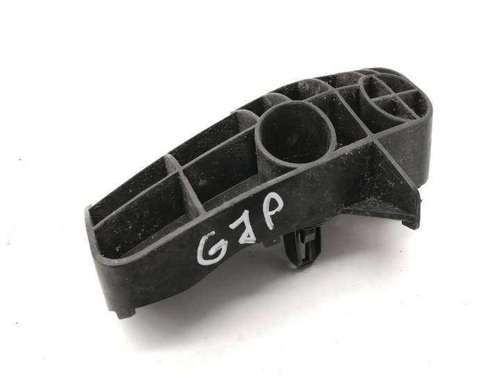 Toyota Auris 150 (2006 - 2012)  5256302030 Держатель угловой части бампера (кронштейн)