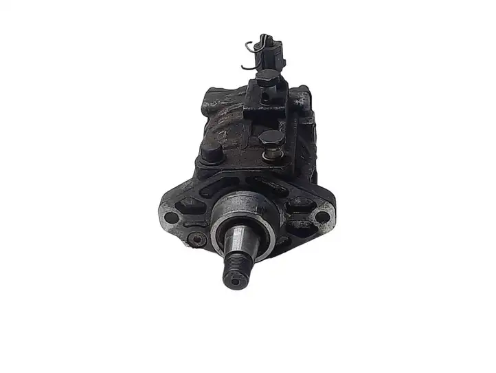 Toyota Avensis T220 (2000 - 2003) 2210027010 Топливный насос — фото 1