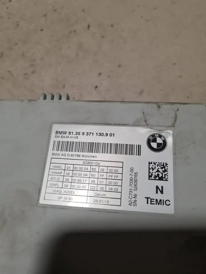 BMW X6 F16 (2014 - 2017) 9371130 Блок управления сиденьем — фото 4