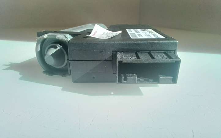 BMW 7 E65 E66 (2001 - 2008)  67616924111 Двигатель привода люка-крыши