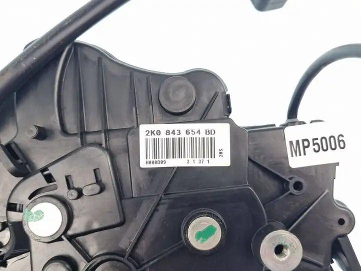 Volkswagen Caddy (2004 - 2010) 2K0843654BD Замок раздвижной двери — фото 5