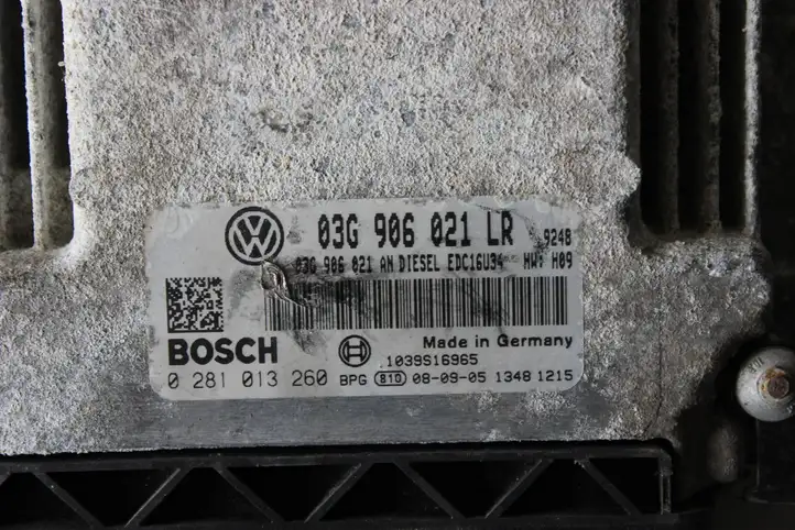 Volkswagen PASSAT B6 (2005 - 2010) 03G906021LR Блок управления двигателем (ЭБУ) — фото 3