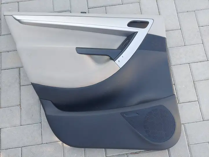 Citroen C4 I Picasso (2006 - 2013) 96883830ZW Обшивка задней двери — фото 1