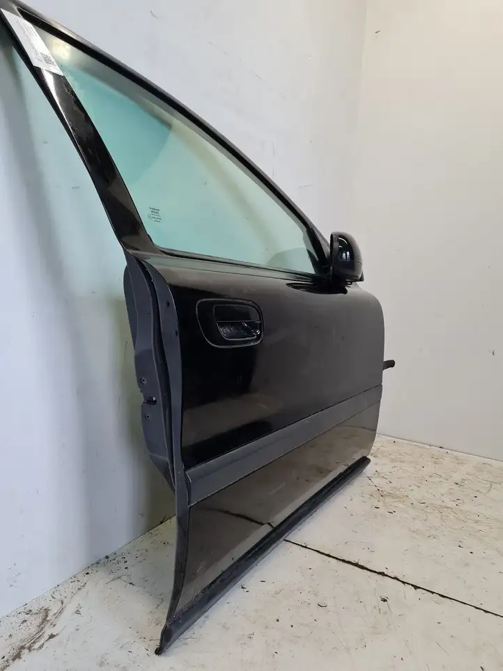 Volvo S60 (2000 - 2004) Дверь — фото 3