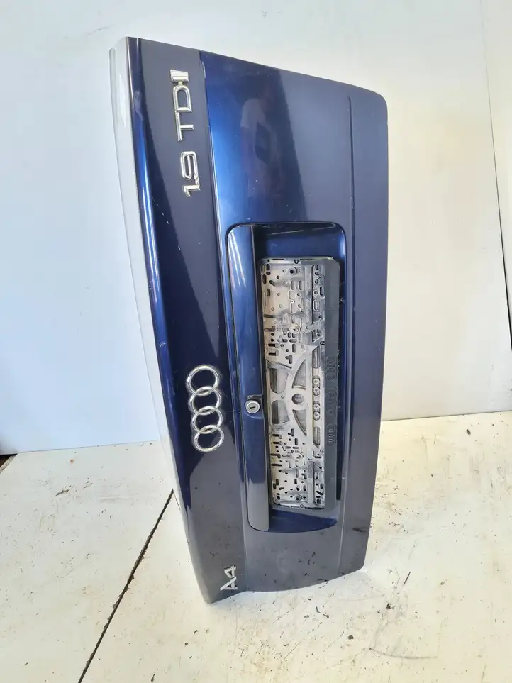 Audi A4 S4 B5 8D (1999 - 2001) Крышка багажника — фото 3