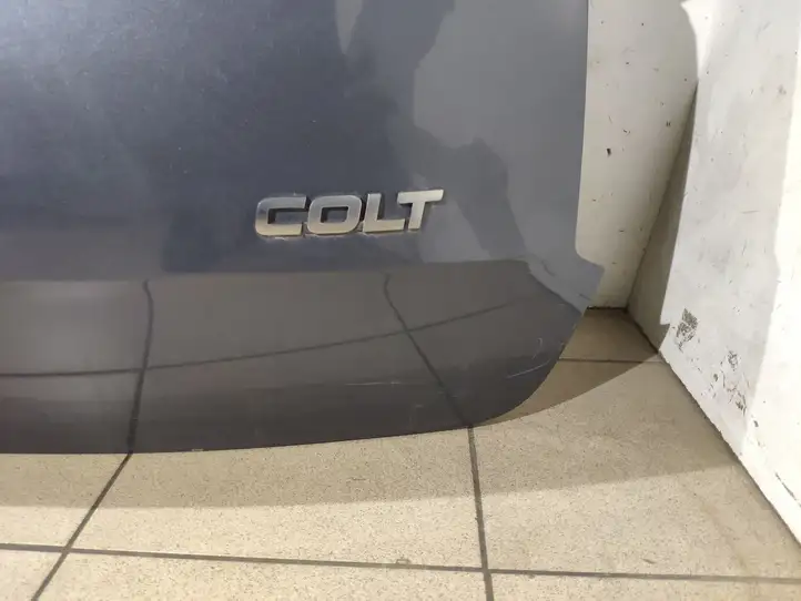 Mitsubishi Colt (2008 - 2012) Крышка багажника — фото 8