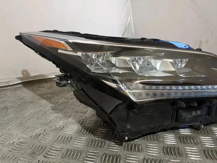 Lexus RX 450H (2015 - 2019) 8990848030 Передняя фара — фото 8