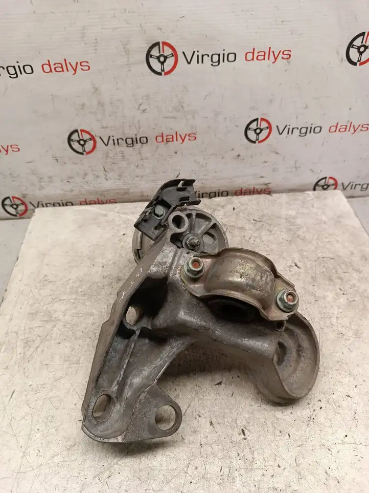Volkswagen PASSAT B5.5 (2001 - 2005) 8E0199352F Кронштейн двигателя — фото 1