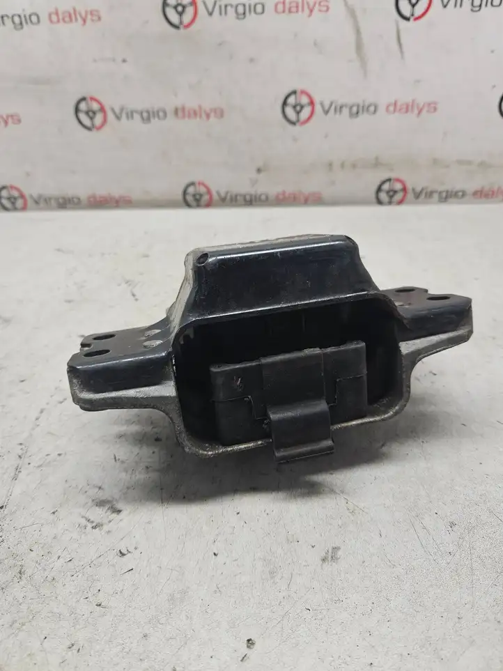 Volkswagen Touran I (2003 - 2010) 1K0199555 Опора двигателя — фото 3