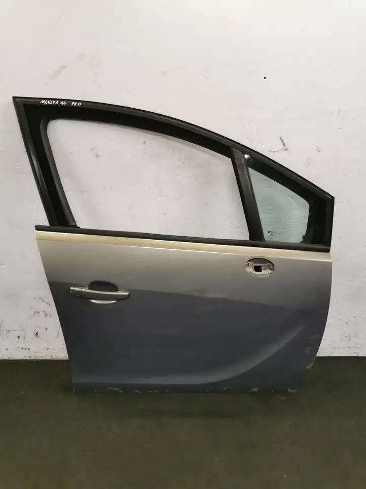 Opel Meriva B (2010 - 2014) Дверь — фото 1