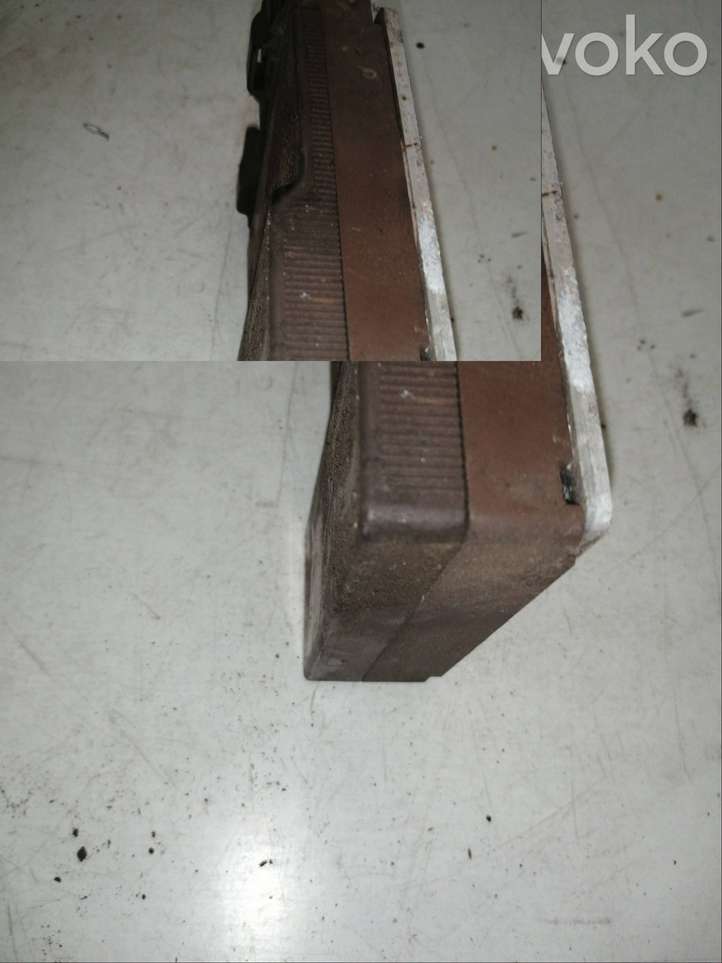 Toyota Corolla Verso E121 (2001 - 2004)  898711041 Блок управления топливных форсунок