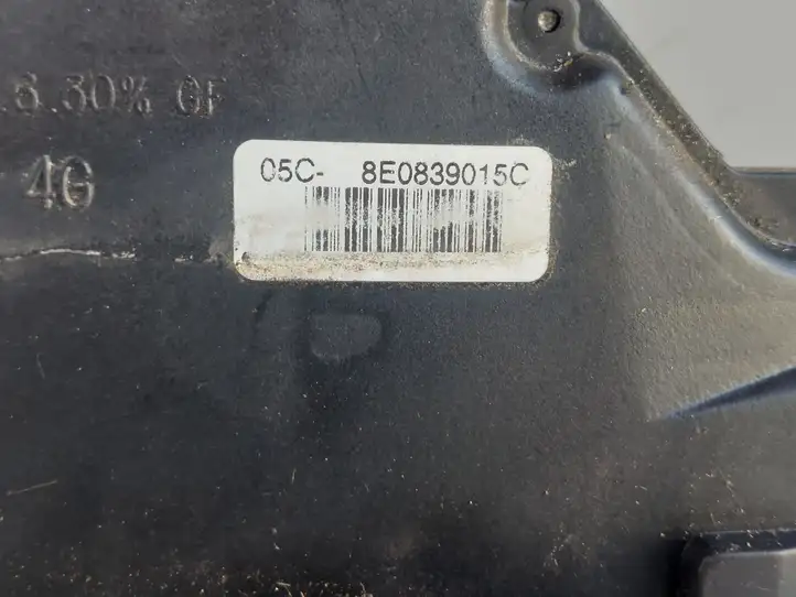 Audi A4 S4 B6 8E 8H (2000 - 2006) 8E0839015C Замок задней двери — фото 2