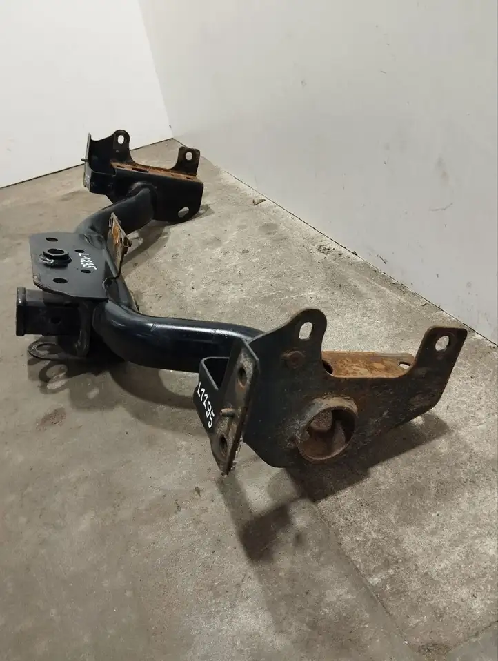 Dodge Ram (2008 - ) 55398274AD Комплект буксировочного крюка — фото 4