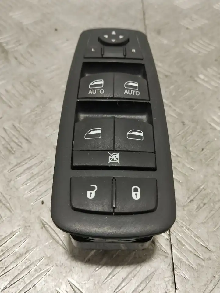 Dodge Ram (2008 - ) 68110866AA Кнопка стеклоподъемников — фото 2