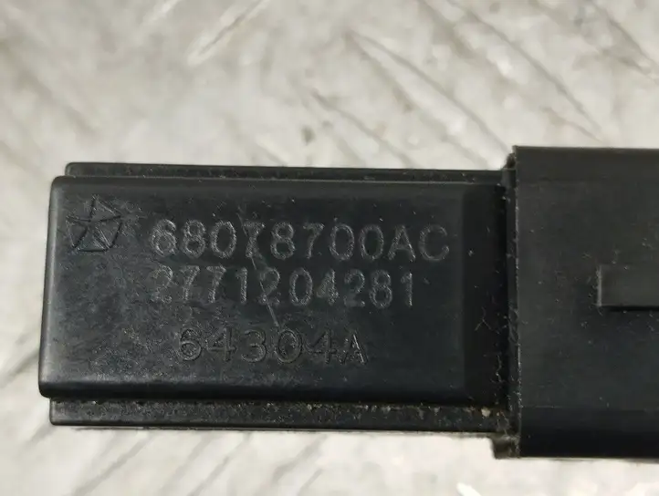 Dodge Ram (2008 - ) 68078700AC Датчик педали тормоза — фото 5